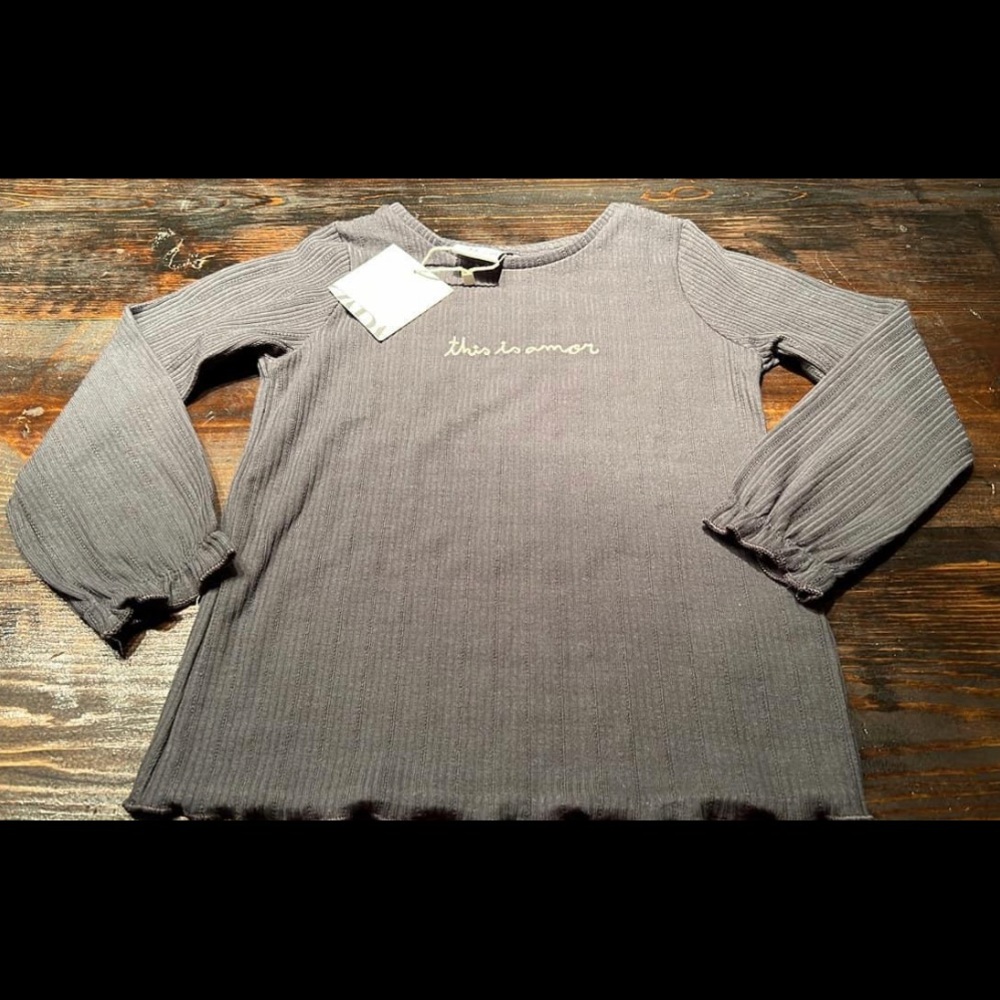 Zara This is Amor size 4-5 years
